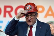 Landini soffia sul fuoco: «La manovra fa schifo, ora sciopero generale»