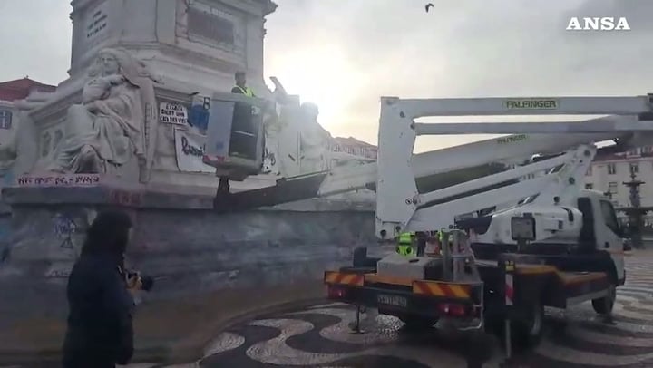Portogallo, sgomberata anche a Lisbona la tendopoli contro il carovita