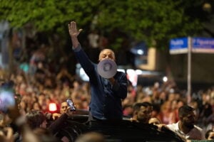 Luiz Inácio Lula da Silva dopo la vittoria alle elezioni presidenziali in Brasile