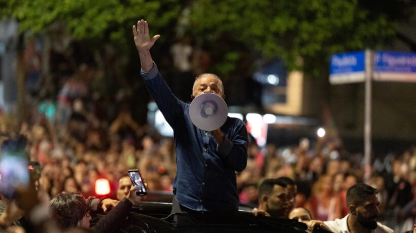 Brasile, vince Lula ma Bolsonaro prepara il ricorso. Trump: «Applicato modello Biden»