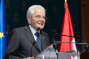 I tumulti svegliano pure Mattarella: «Violenze da soggetti inediti»