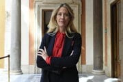 mennuni social