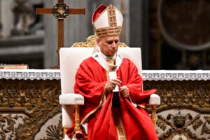 Il Papa è malato e la cristianità non sta bene