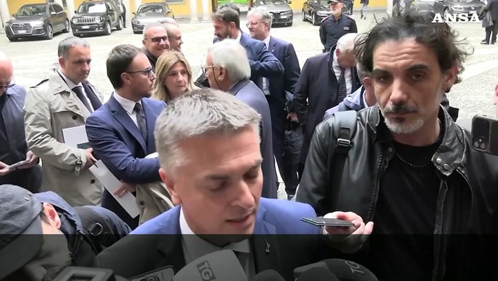 Caro carburanti, Rixi: «Disponibili 480 milioni per gli autotrasportatori»