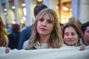 Milano assediata, per Palazzo Marino prende quota la combattiva Sardone