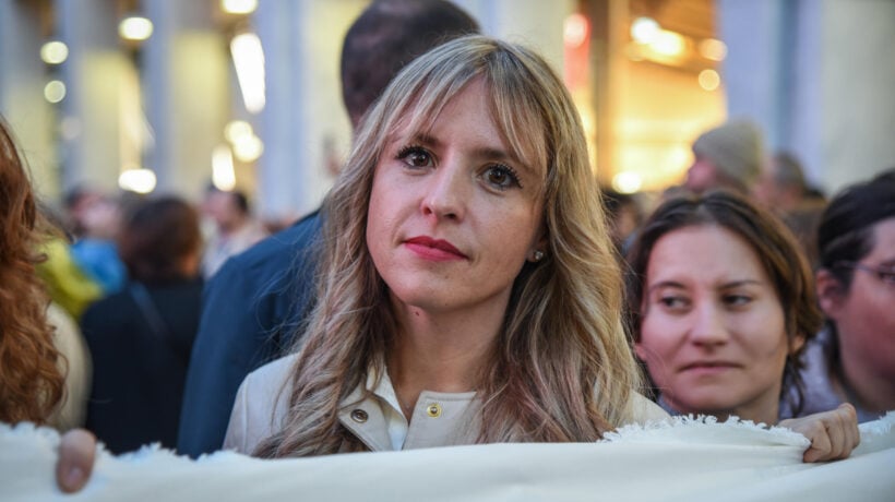 Milano assediata, per Palazzo Marino prende quota la combattiva Sardone