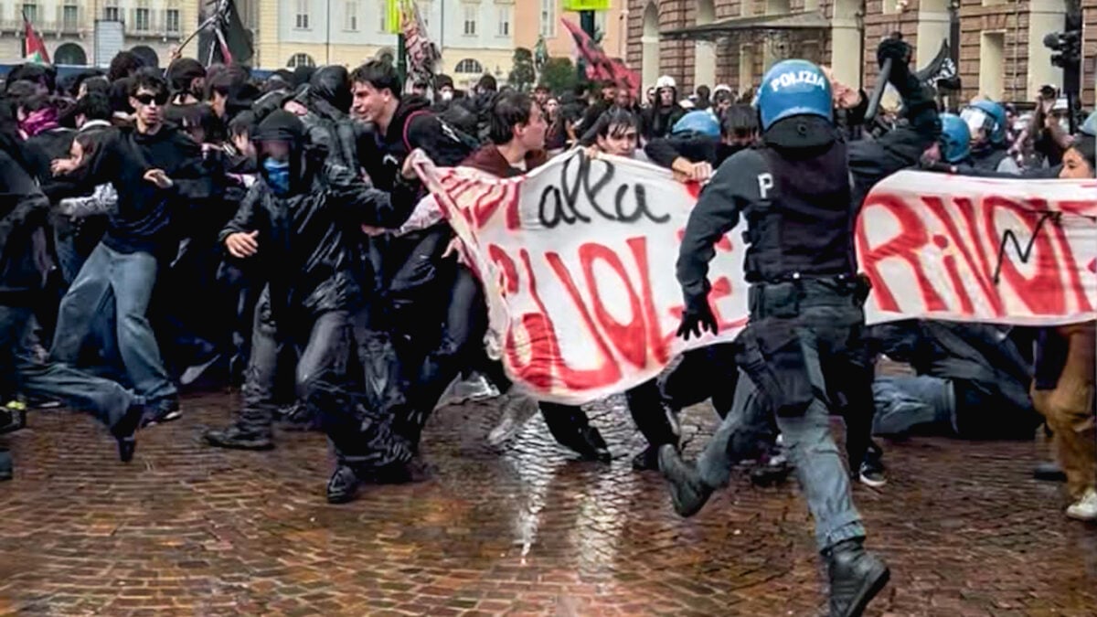 È caos a Milano, Bologna e Torino Maranza scatenati contro gli agenti