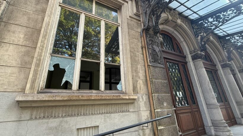 Il caos francese è arrivato in Italia: a Torino assaltate pure le scuole elementari