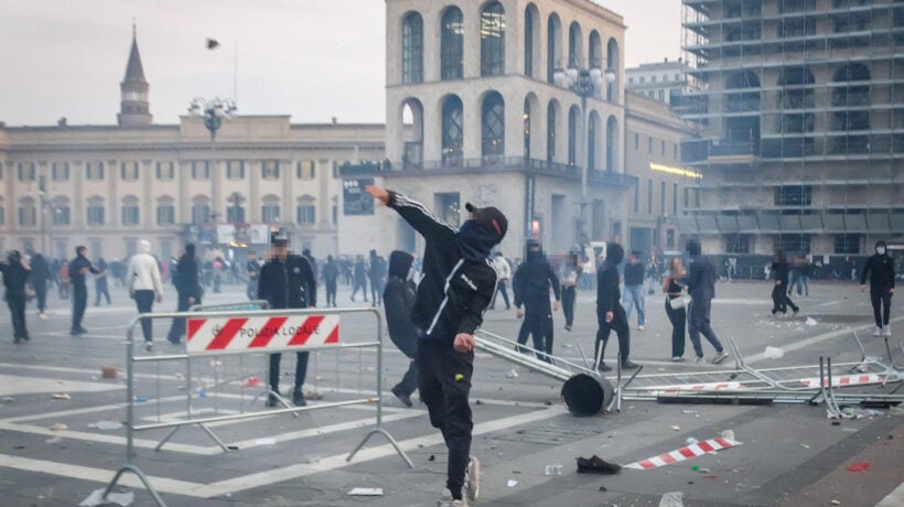 Gli «sfascisti» vantano un ammiratore: Mussolini