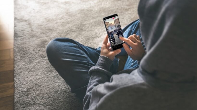 Un giro di vite pure su chi pubblica i video sui social