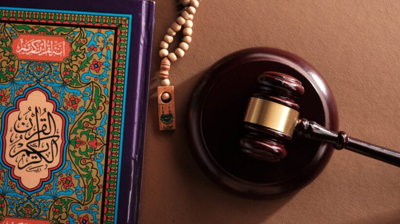 Il tribunale islamico sveglia persino la sinistra