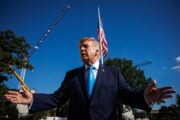 Nuove violenze in Francia. Trump: «Ma quali scuole… È colpa dell’immigrazione»