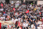 La crisi tunisina riporta in piazza lo spettro della Primavera araba