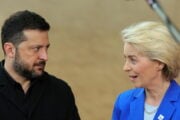 L’Ue in tilt sui soldi per Kiev. Ursula manda un fedelissimo a negoziare di soppiatto