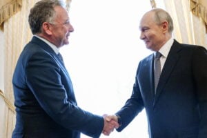 Witkoff accelera la svolta. Putin: «Ci avviciniamo al termine della guerra»